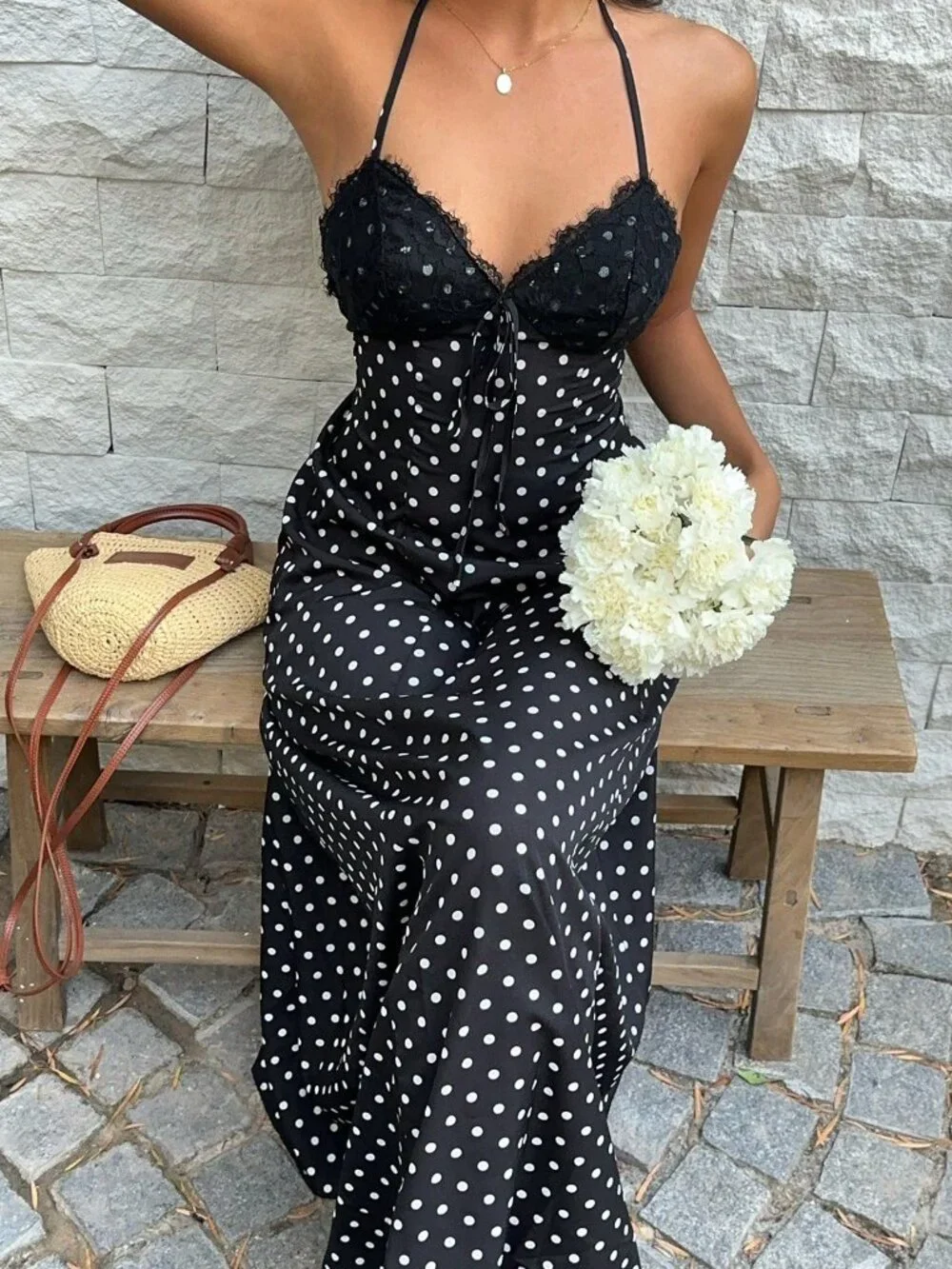 Black Elegant Women's Polka Dot Lace Maxi V-Neck Dress - Picture 6 of 8